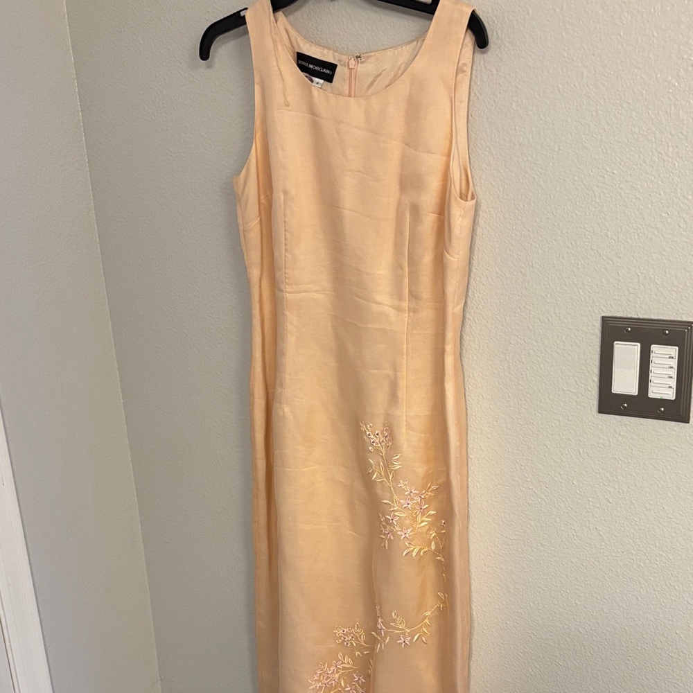 Donna Morgan Peach Floral Midi Dress